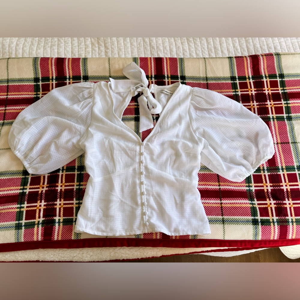 A&F Button-Down Puff Sleeve Blouse